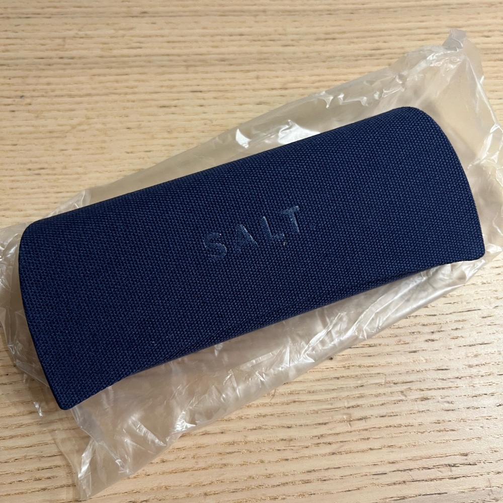 SALT. Optics hard case, microfiber cleaning cloth NEW (no sunglasses. case only)